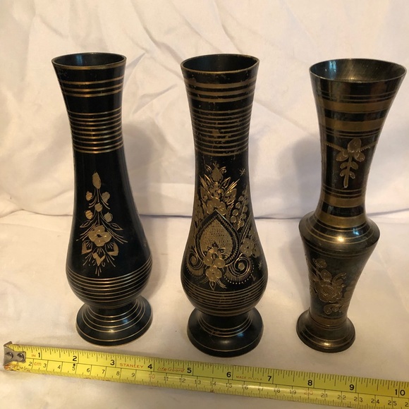 Black and brass vintage vases 3 - Picture 5 of 12